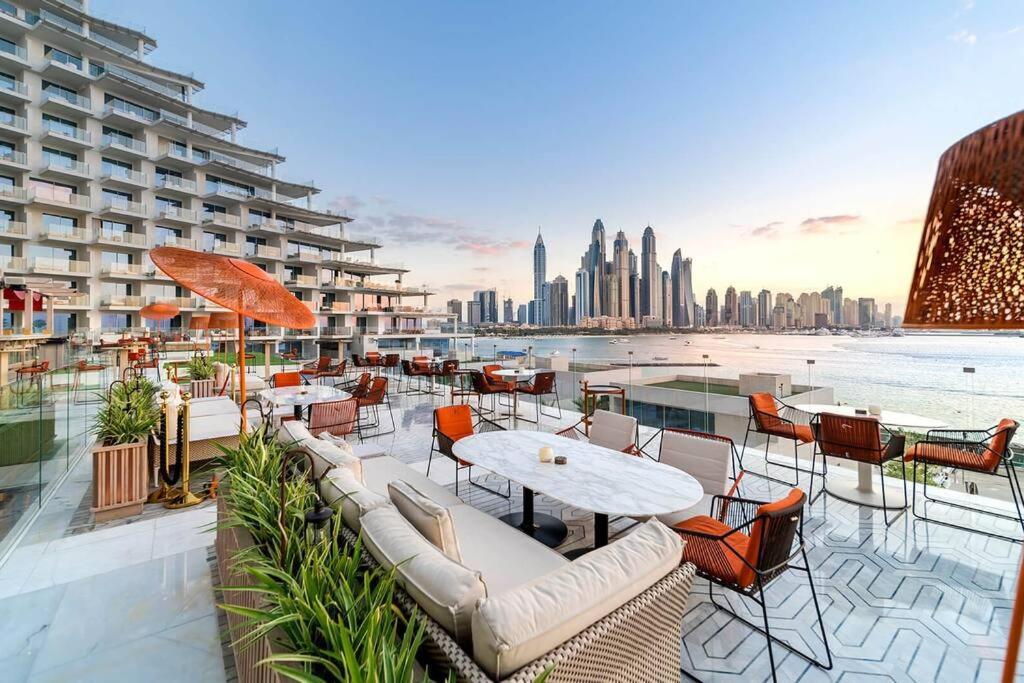 Private Pool Apt. Five Palm Jumeirah Up To 6Guest Dubai Exterior photo